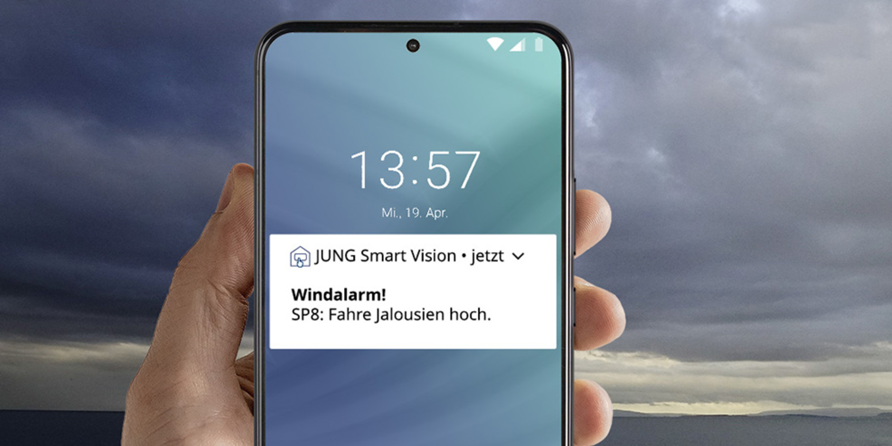 JUNG Smart Panel 8 bei Rörig Elektrotechnik in Heilberscheid